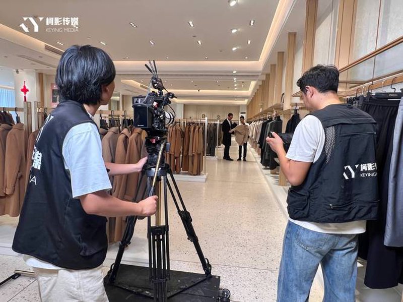 晚会策划新动态:打造难忘夜晚的魔术师
